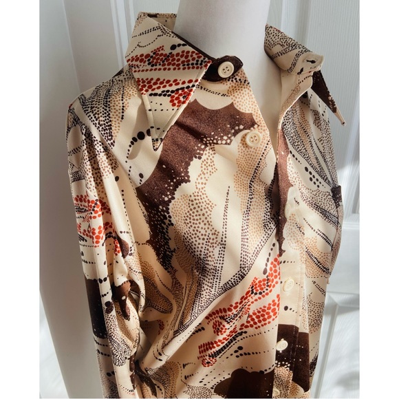 Early 70s Psychedelic Op Art Groovy Orange and Brown Polyester Button Up Shirt - Picture 3 of 8